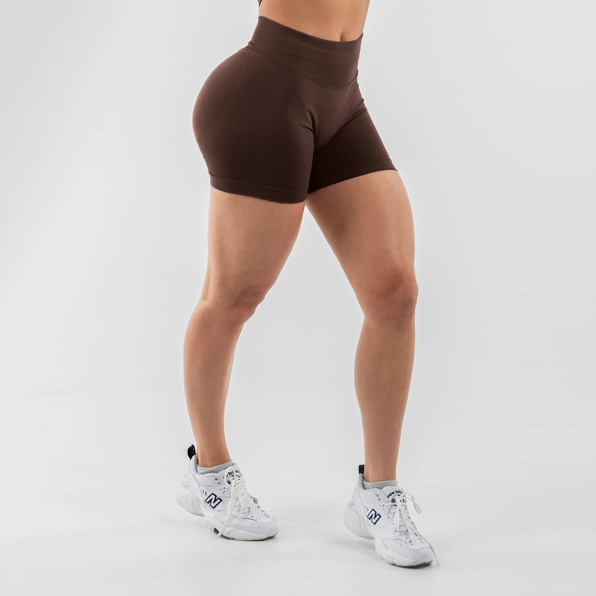 Le Short Ventre-Plat Marron - Image 8